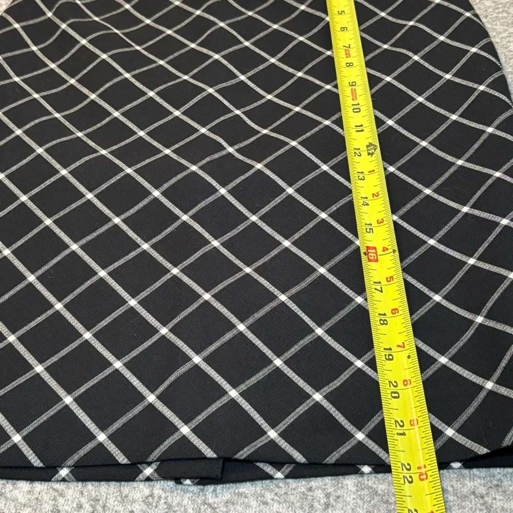 Limited Women’s Black Plaid Pencil Skirt Fully Lined Size 2